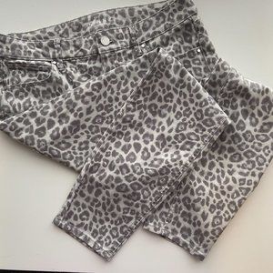 WHBM Sculpt High-Rise Leopard-Print Skinny Ankle Jeans